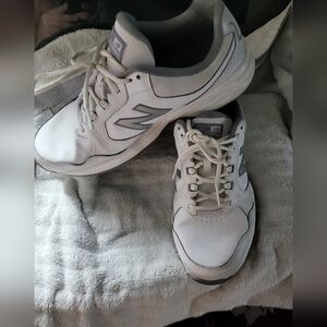 NEW BALANCE Sneakers shoes men's size10.5 Comfy dad's shoes!